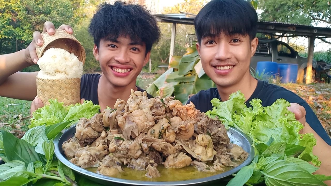 เขย่าไก่ยามบ่าย มากินข้าวด้วยกันนะครับ