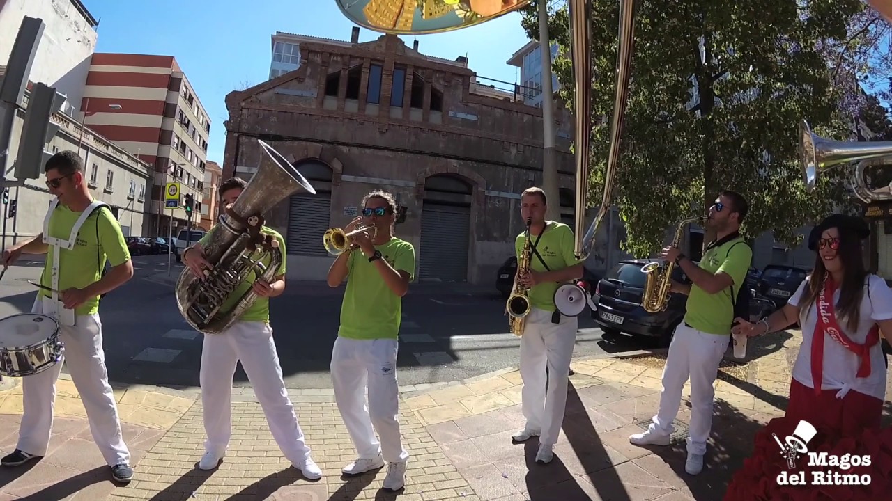 Charanga Magos del Ritmo - La plaza de la vila