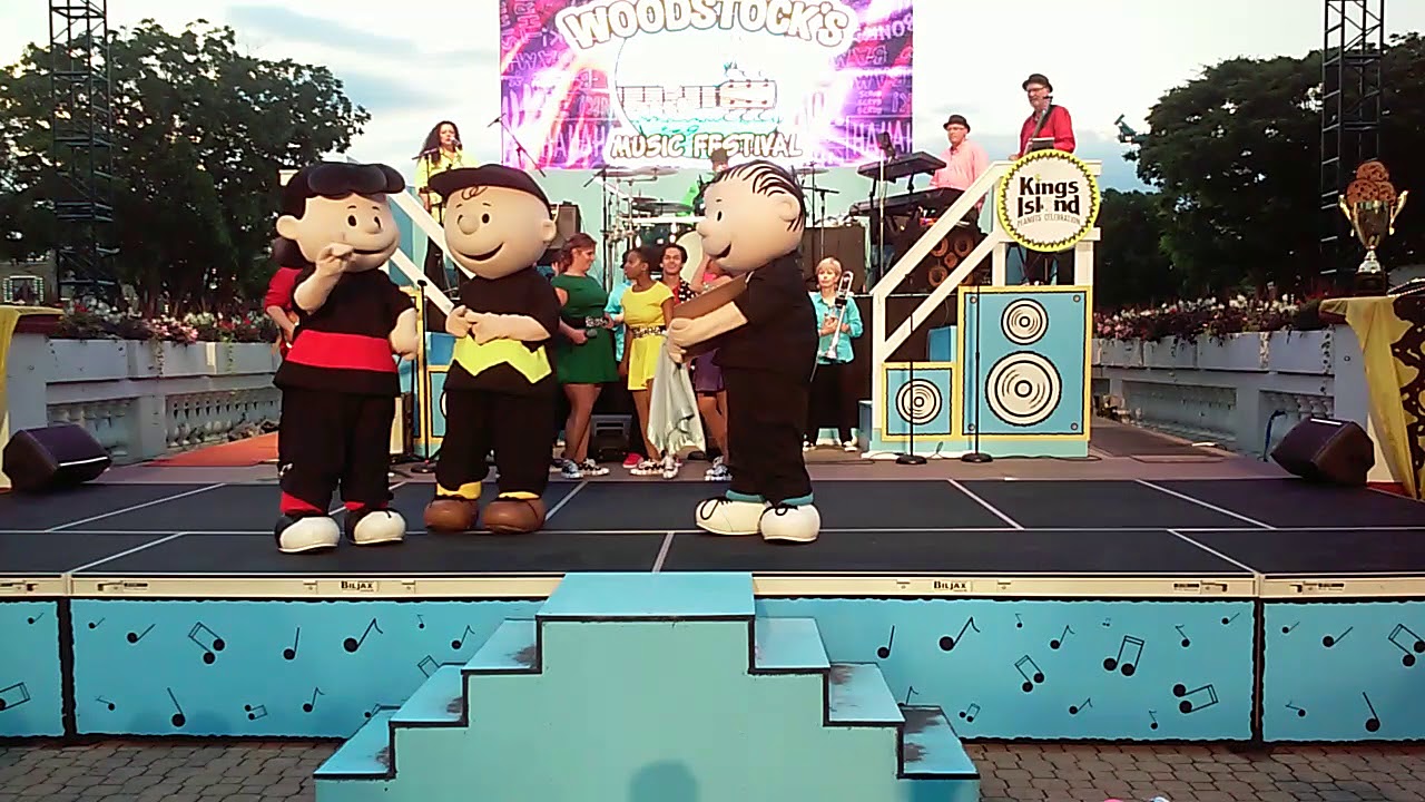 King island. Woodstock' musical festival show peanuts celebration