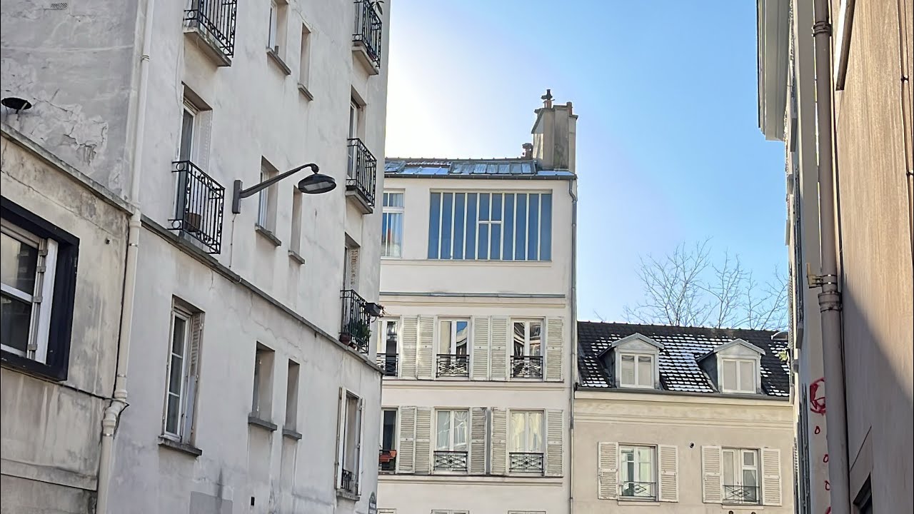 i moved to paris