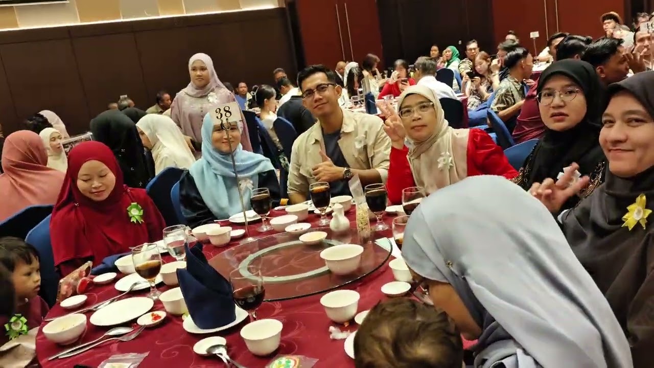 22 NOVEMBER 2025 MAJLIS MAKAN MALAM AMAL JUBLI MUTIARA KOLEJ VOKASIONAL MATANG