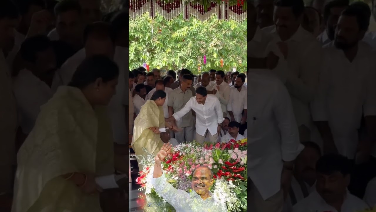 Mother&rsquo;s Love! ❤️#YSRVardanti #andhrapradesh #news #ysjagan #jagananna #ysrcp