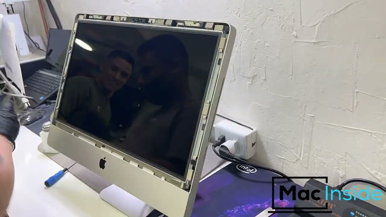 iMac 🖥 año 2011 modelo A1311 mejorando disco sólido SSD de 500GB @macinside #apple #imac #2011