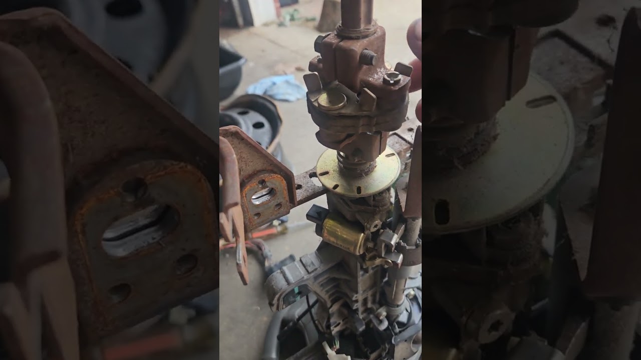 Crown vic racing steering column help 05 up.