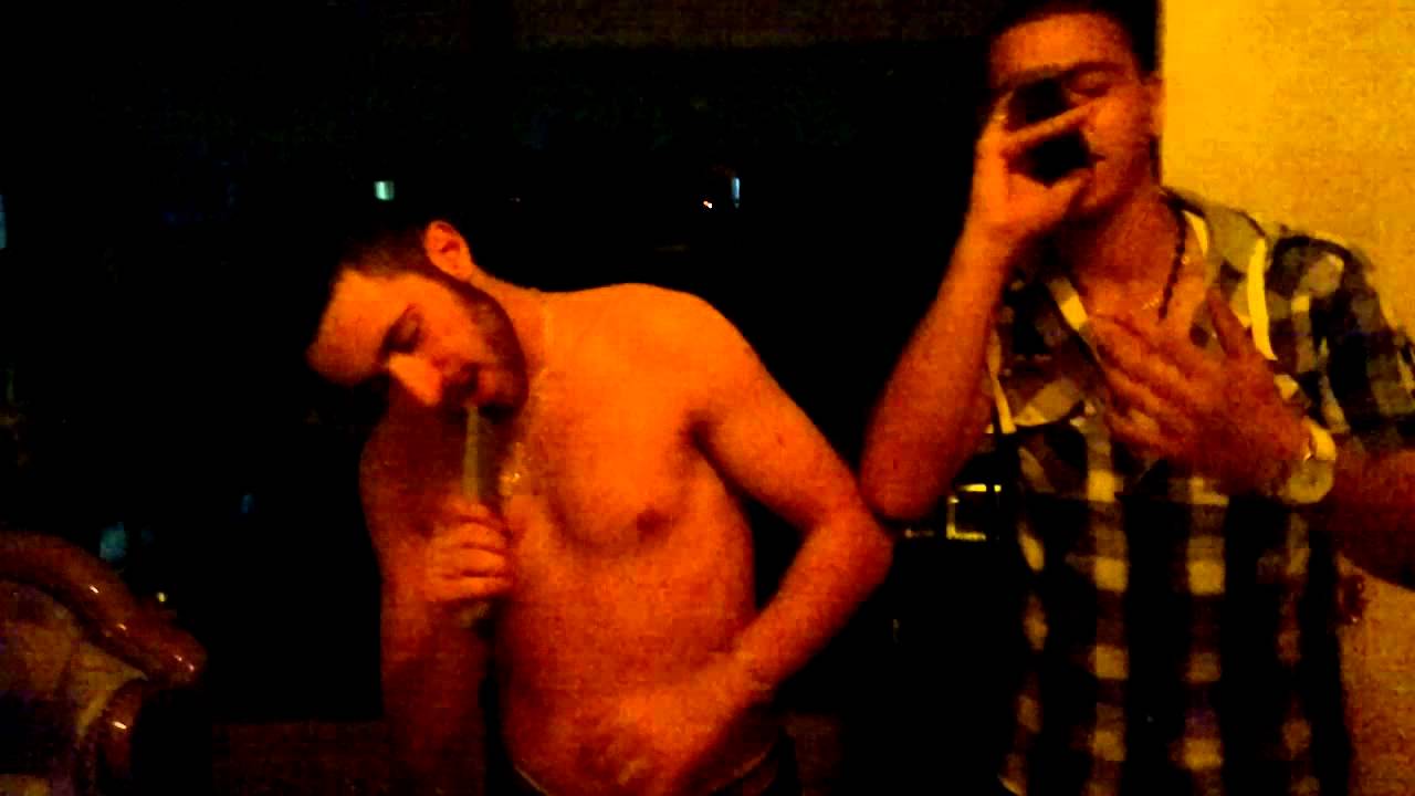 Tahes a5er 7aga