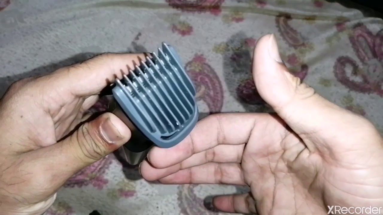 how to remove comb in philips trimmer bt1212/15 // how to attach comb in philips trimmer bt1212/15