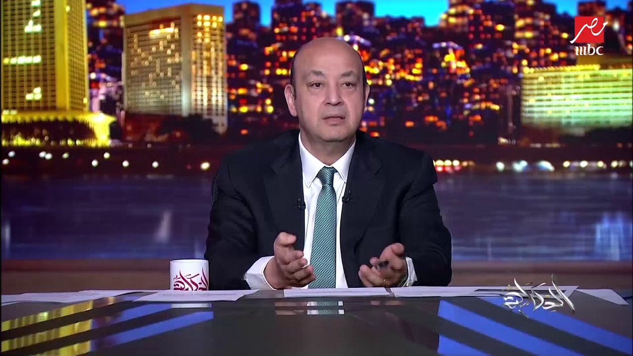 خليهم يرجعوا ما يلقوش الدكك والمقاعد.. عمرو أديب عن تكسير طلاب مدرسة بالقليوبية الفصل بعد الامتحانات