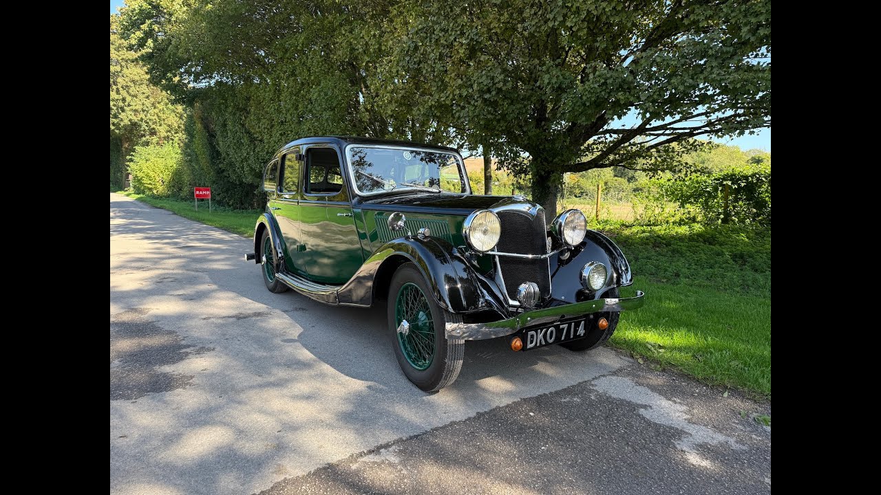 Riley 12/4 Adelphi 1937 года выпуска выставлен на продажу в компании Robin Lawton Vintage & Class...