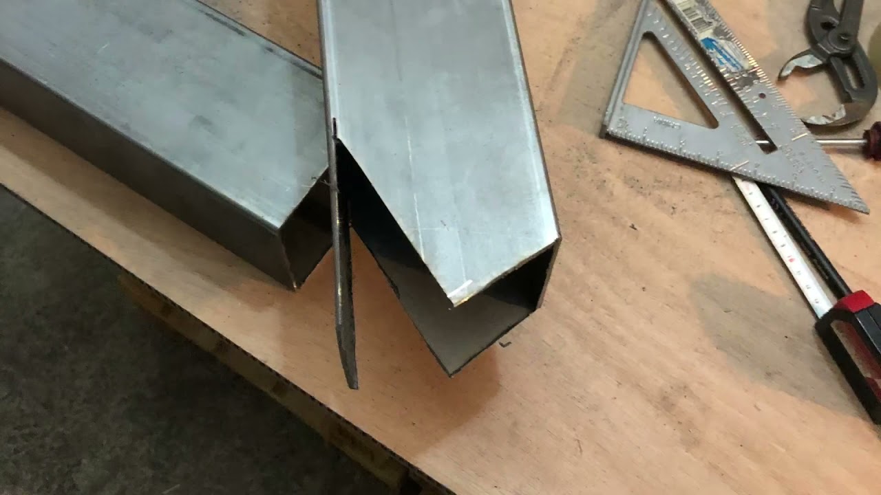 Pellet auto feed rocket stove D.I.Y.