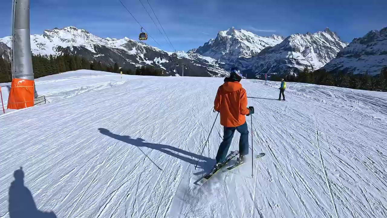 [4k] Non-stop descent from Mannlichen to Grindelwald Terminal | Piste 3 (red)