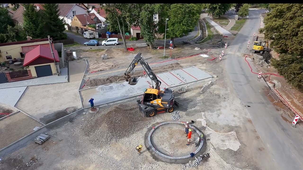 Hostouň - revitalizace náměstí