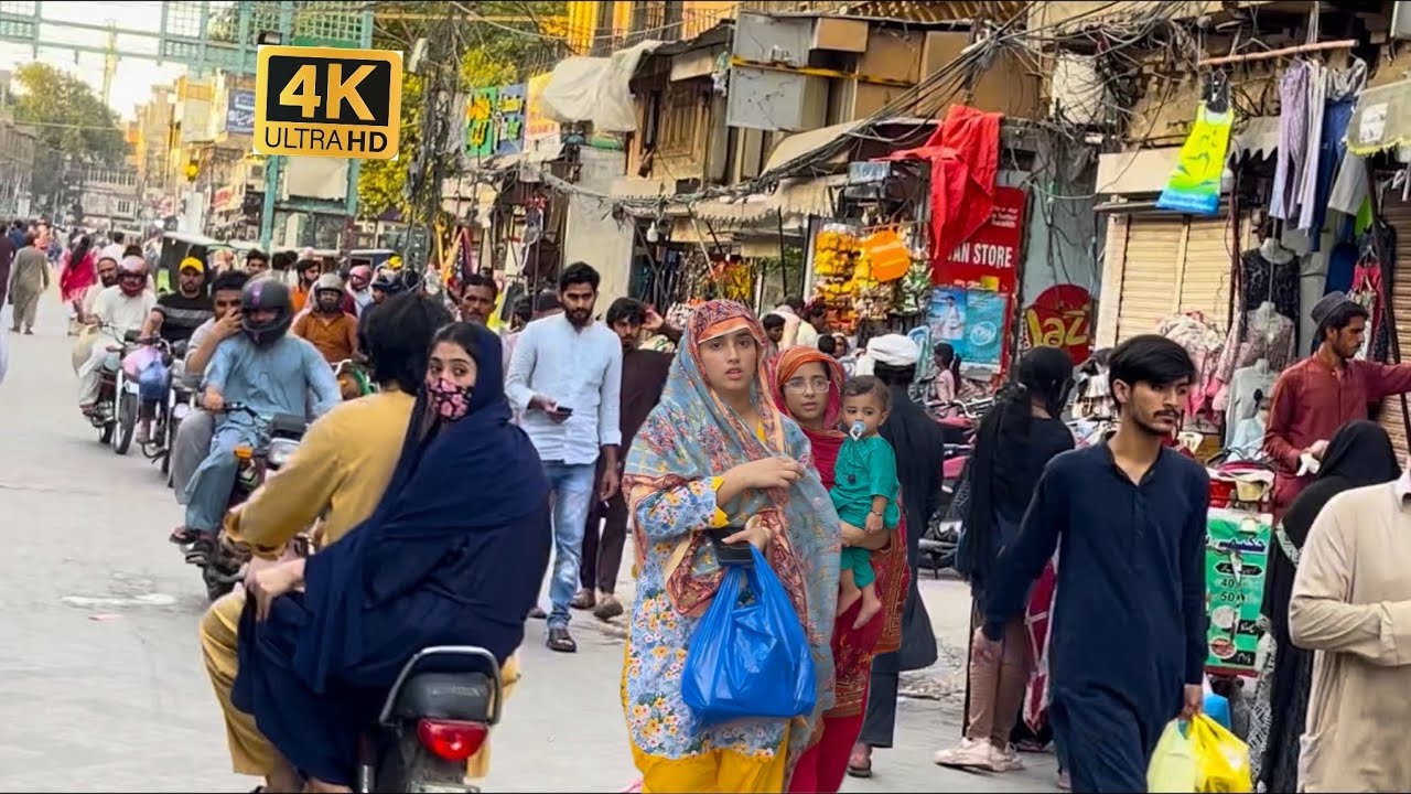 Lahore&rsquo;s Mostly Busy Streets of Inner City | Lahore&rsquo;s Walking Tour in 4K | Exploring City of Lahore