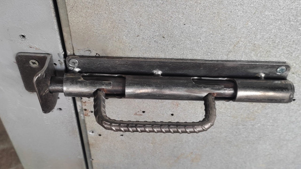 Chốt cửa tự chế độc đáo #15. Unique homemade door latch #15.