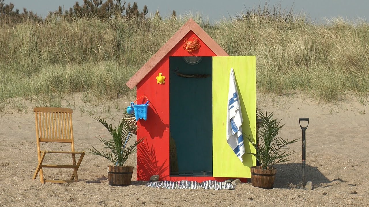 This Beach Hut has a HIDDEN SECRET