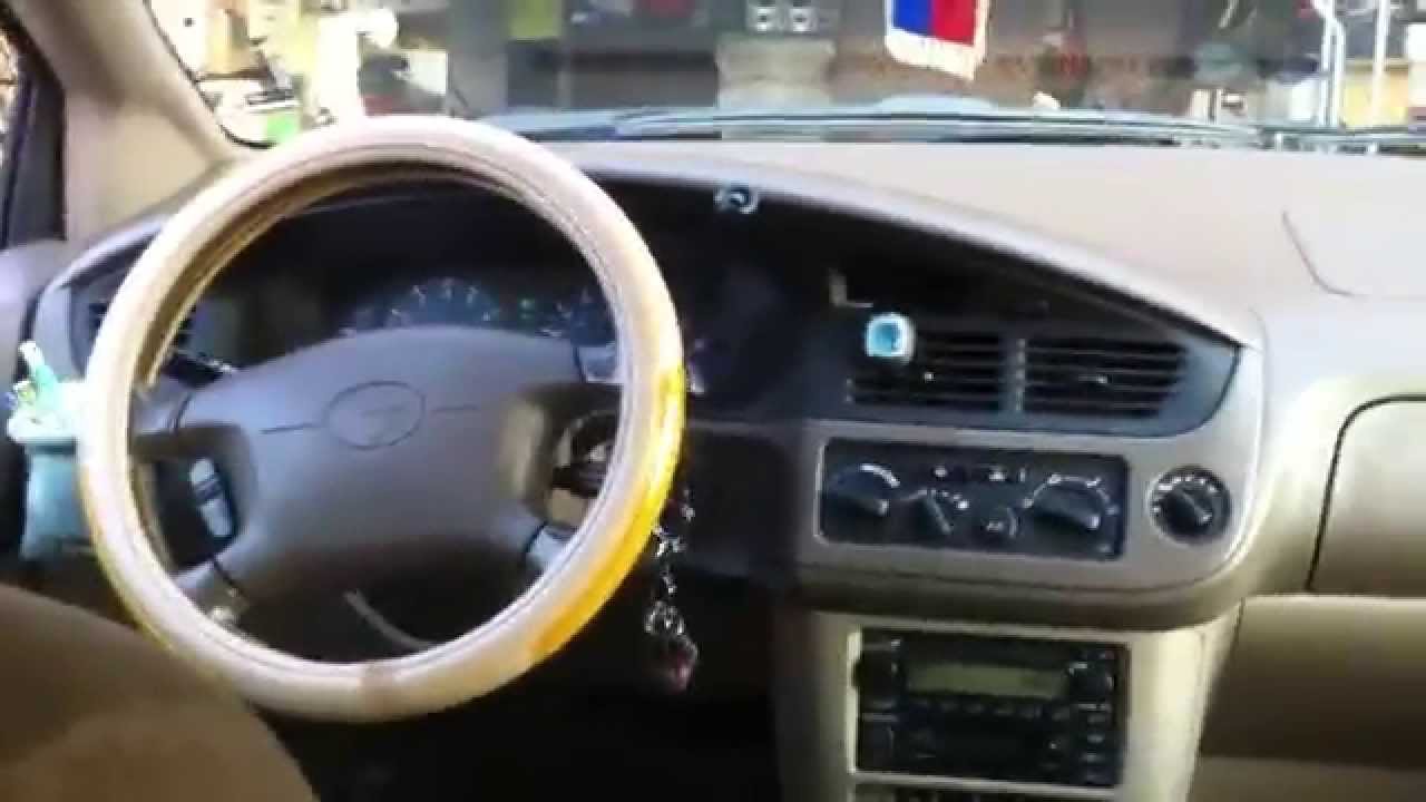 Запуск двигателя Toyota Sienna LE 2002 года и подробный обзор