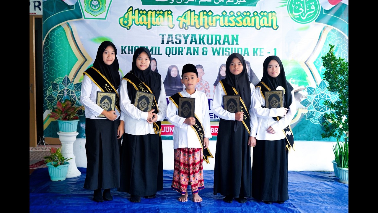 HAFLAH AKHIRUSANNAH DAN KHOTMIL QUR'AN KE-1 TPQ AN NUR (2)