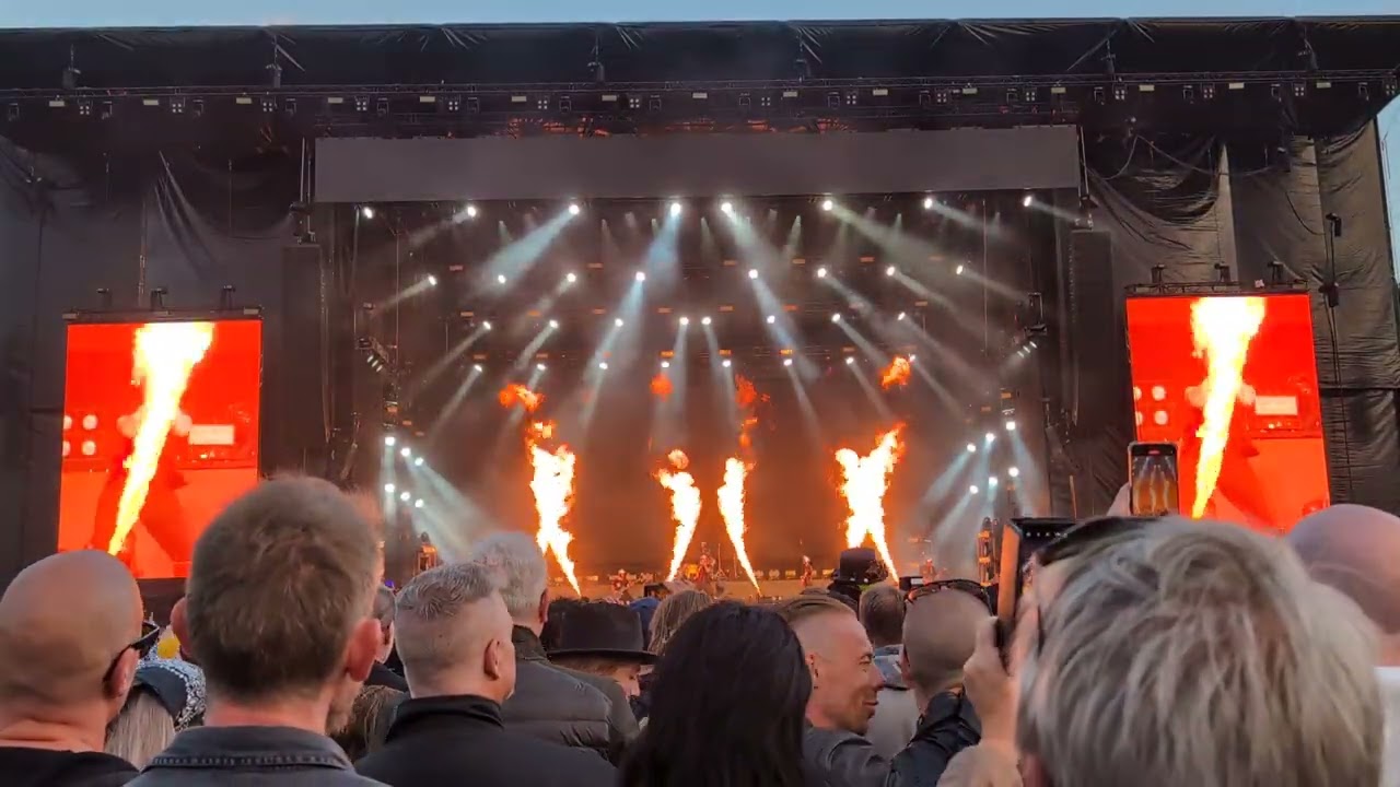 Electric Callboy - Ratatata at Sweden Rock 24