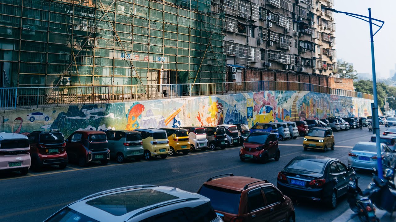 The Chinese City Betting Everything on Tiny Cars