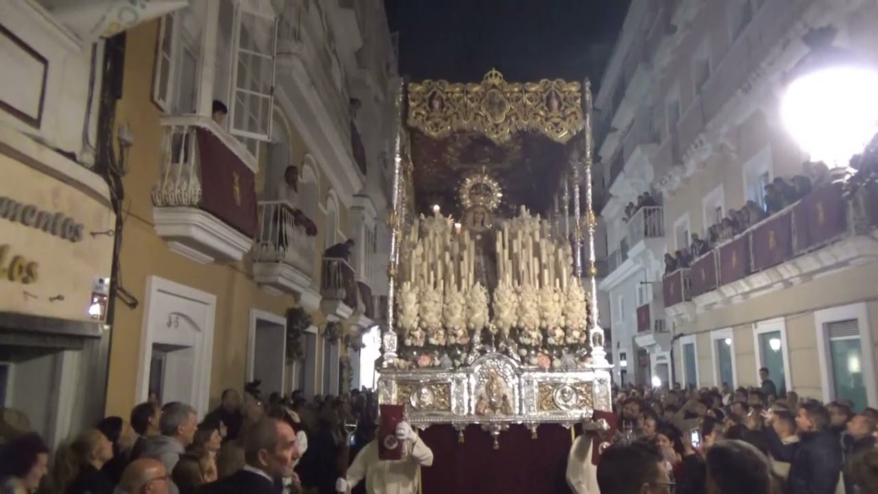 Semana Santa cadiz 2023 - Virgen del Buen Fin - Calle Nueva