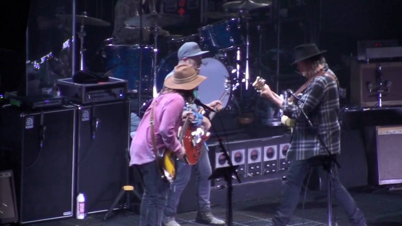 Neil Young and POTR - WORDS - Leeds 10/6/2016