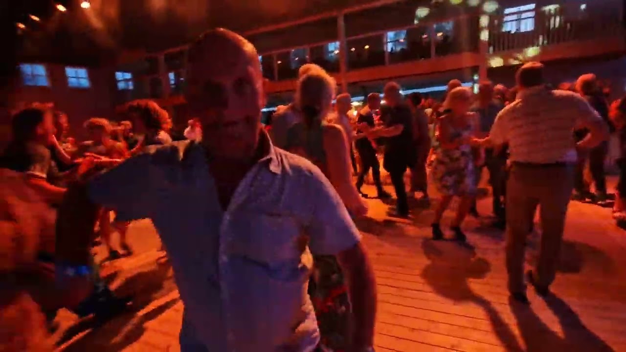 Donnez på Lavvotunet på Dokka camping 01.07.2022 del 7