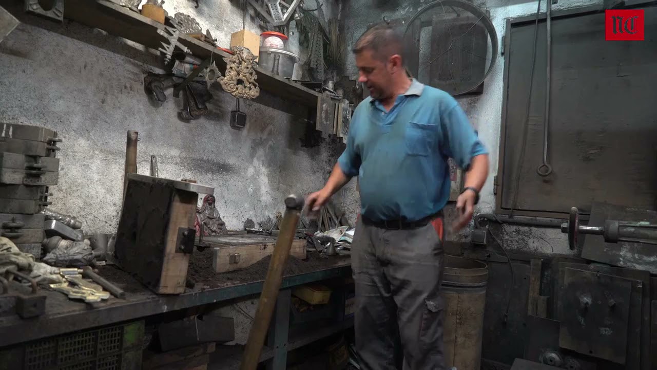 El arte de fundir bronce perdura en Medina de Rioseco