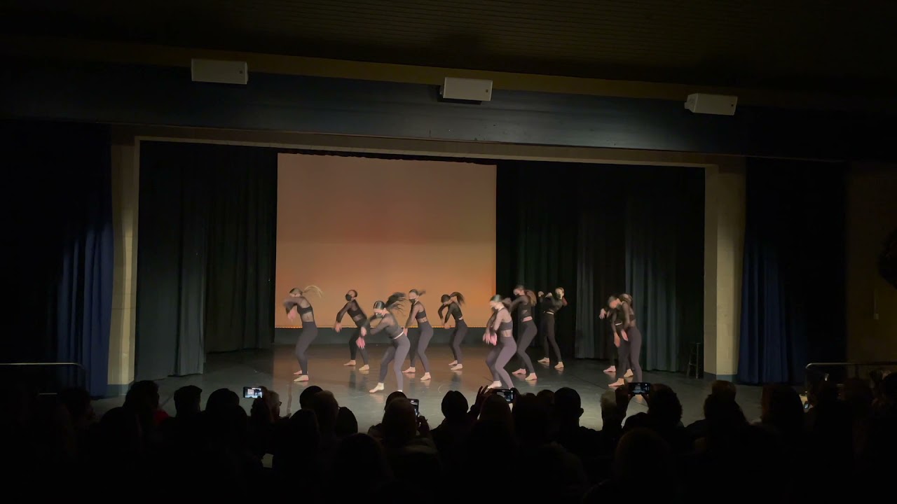 Ella dances to 