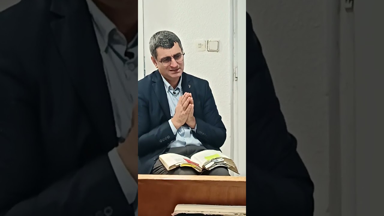 Predicatorii de azi vorbesc poveștiri închipuite