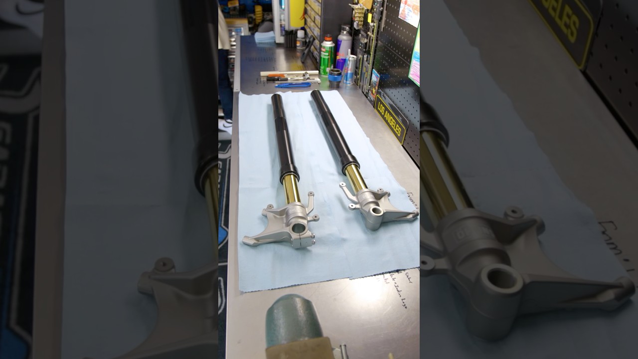 Ohlins fork rebuild ASMR #ohlins #garage93 #bikebuild #indianmotorcycle #suspension #anodizing