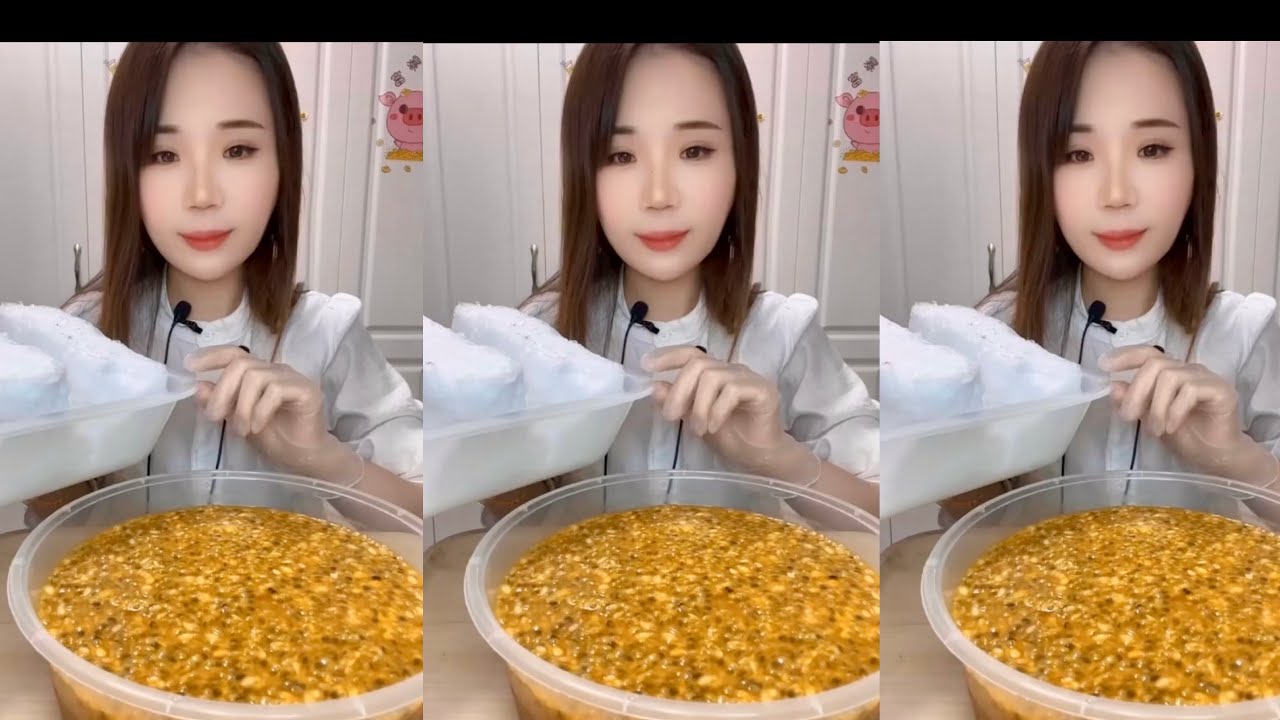 Crunchy refrozen ice with passion juice 