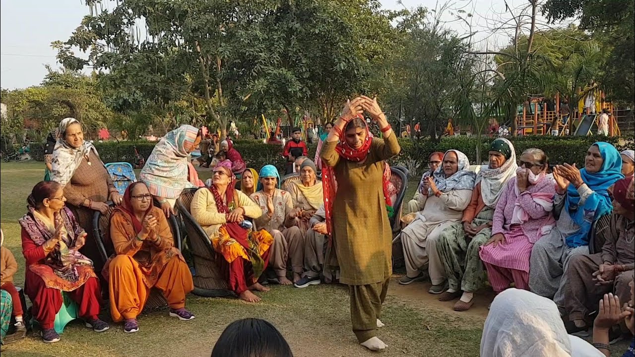 देवरानी जेठानी के चूनडे पाटे मैर गलगया घी #dance #haryanvisong #trending #newharyanvisong