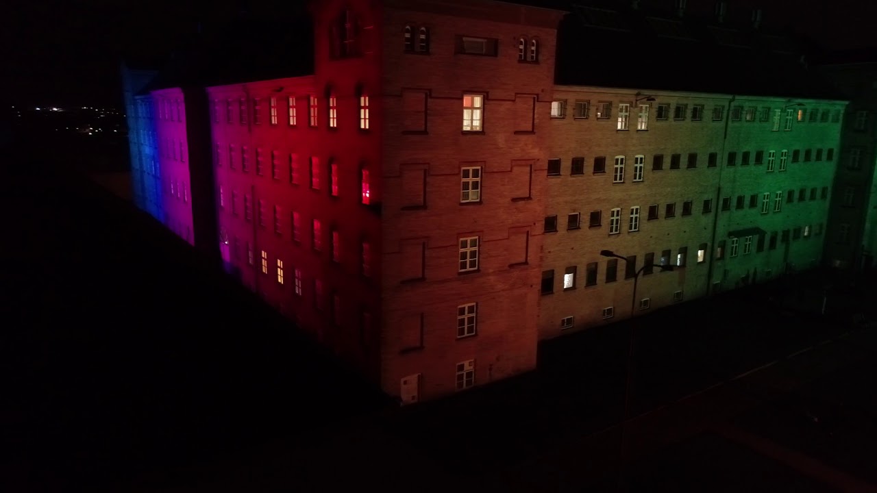 Amazing drone footage over F&AElig;NGSLET