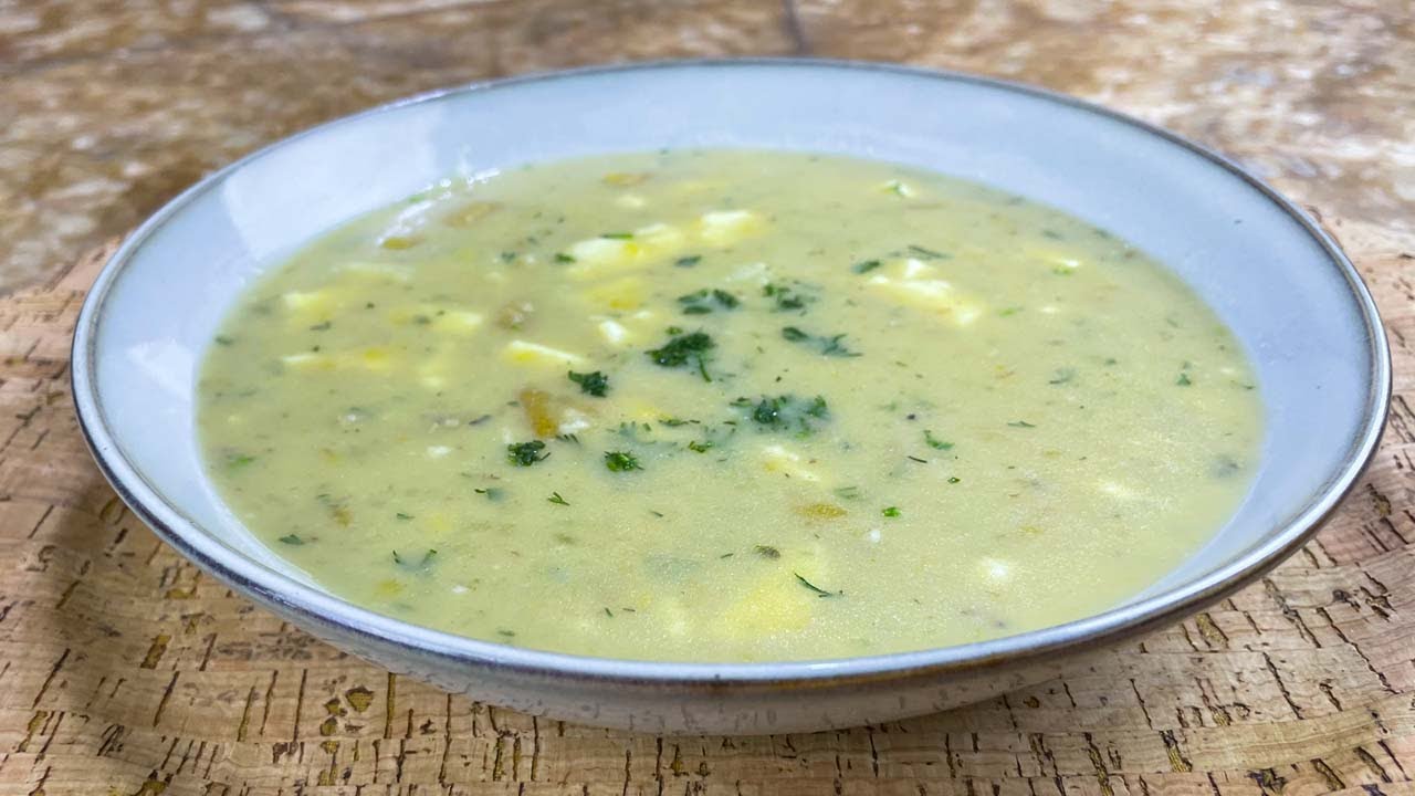 Sopa de plátano verde / Receta fácil
