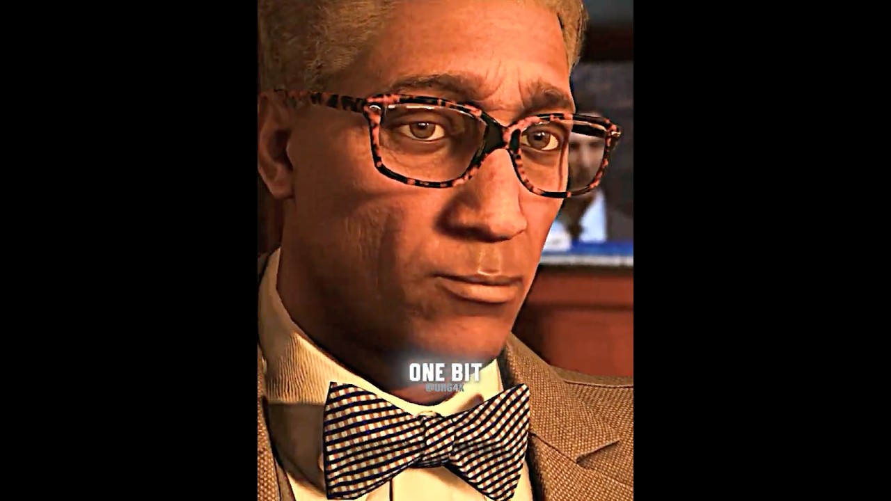 Lucius gives advice to Batman #injustice #batman #justiceleague