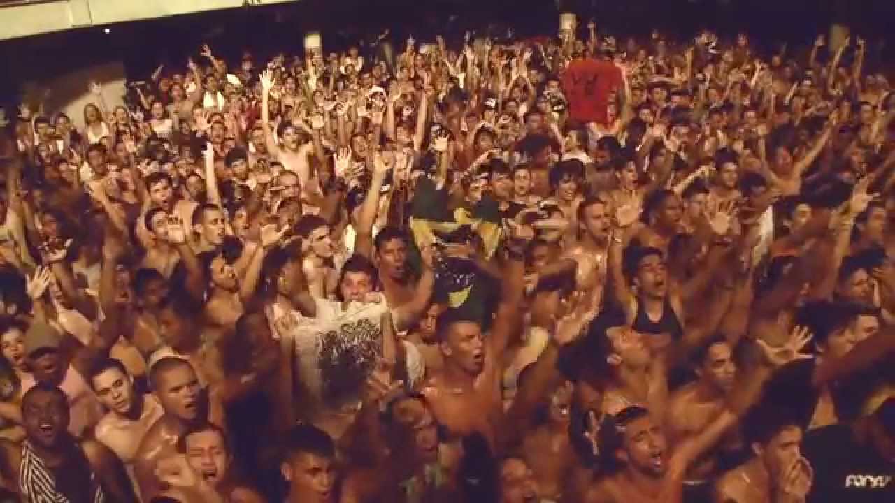 Forfun - Dia do Alívio com Rodrigo Lima (Dead Fish) (DVD Ao Vivo no Circo Voador)