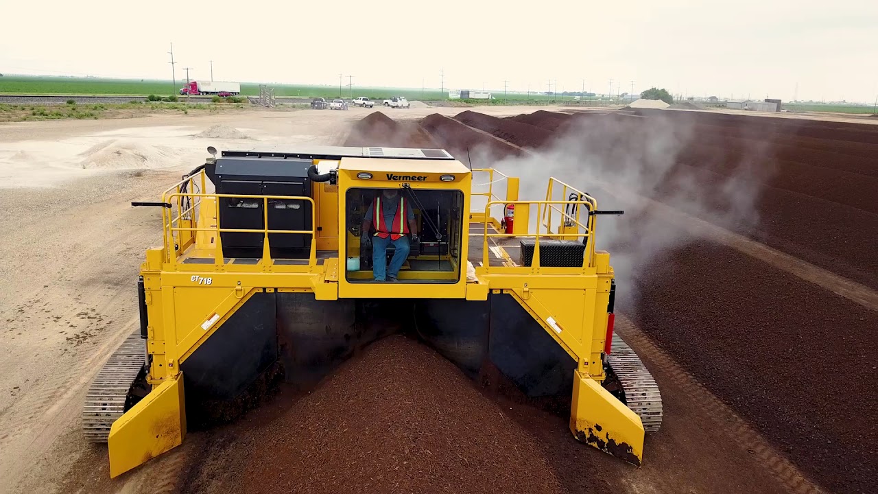 CT718 Compost Turner Drive Options | Vermeer Recycling Equipment