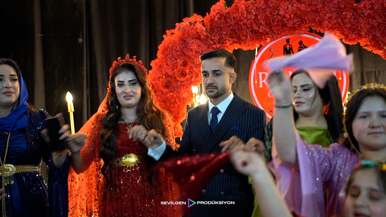 Rojhat Ronahi - Ayhan Ailesi // Bahar  & Fırat  // Mersin  //