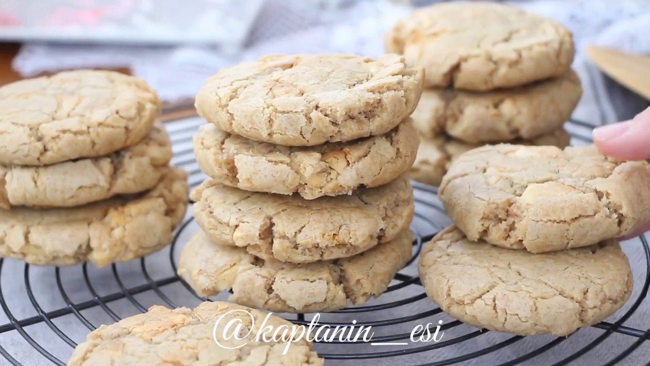 BU KURABİYELER TAM BİR OLAY TARÇINLI BEYAZ ÇİKOLATALI STARBUKS KURABİYESİ