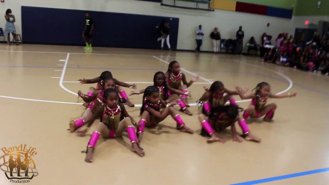 NOE Satin Dolls(Mini's)