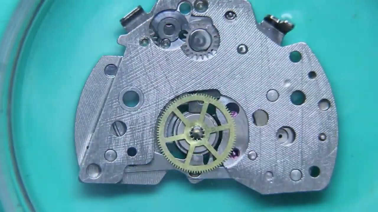 Seiko 6138A/B Center Chronograph Wheel p#888611 - Manual Clean and Check