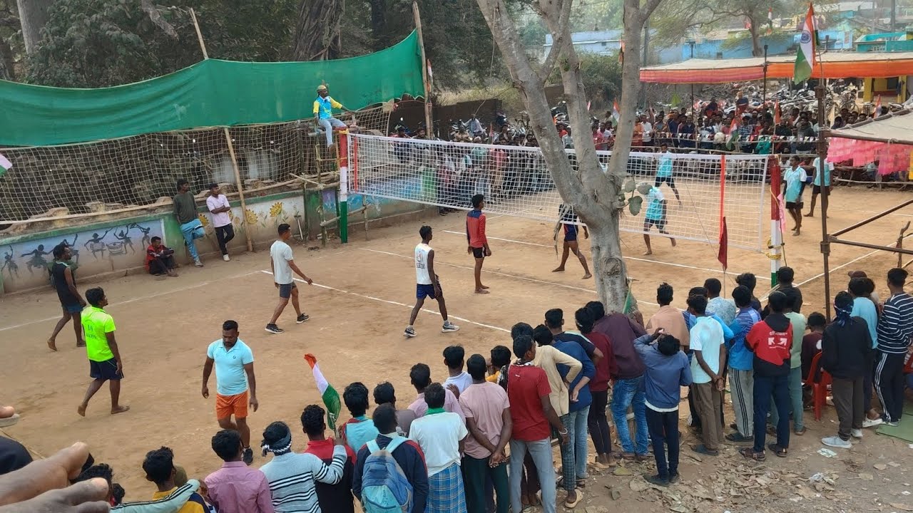 Gao mei tournament dekh Rahe Hain🏀