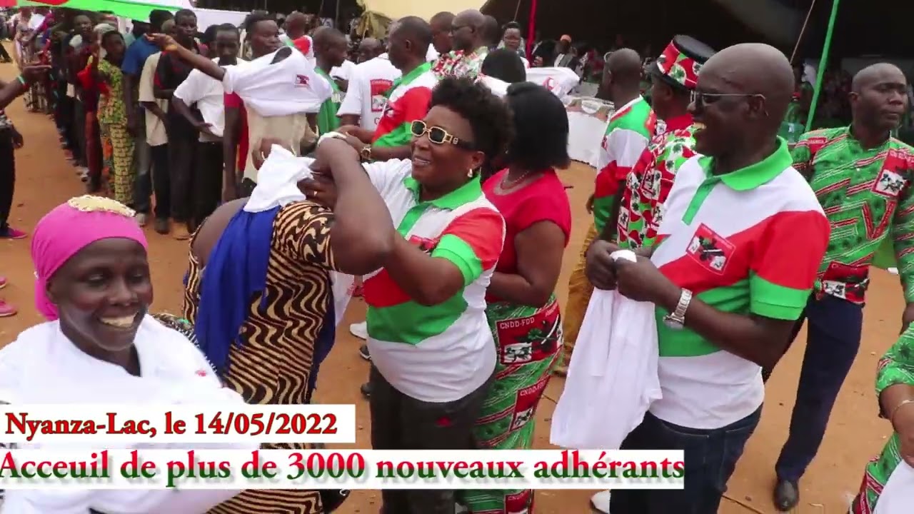 Makamba/Nyanza-Lac: Démonstration de force du parti CNDD-FDD et accueil de plus de 3000 nouveaux.