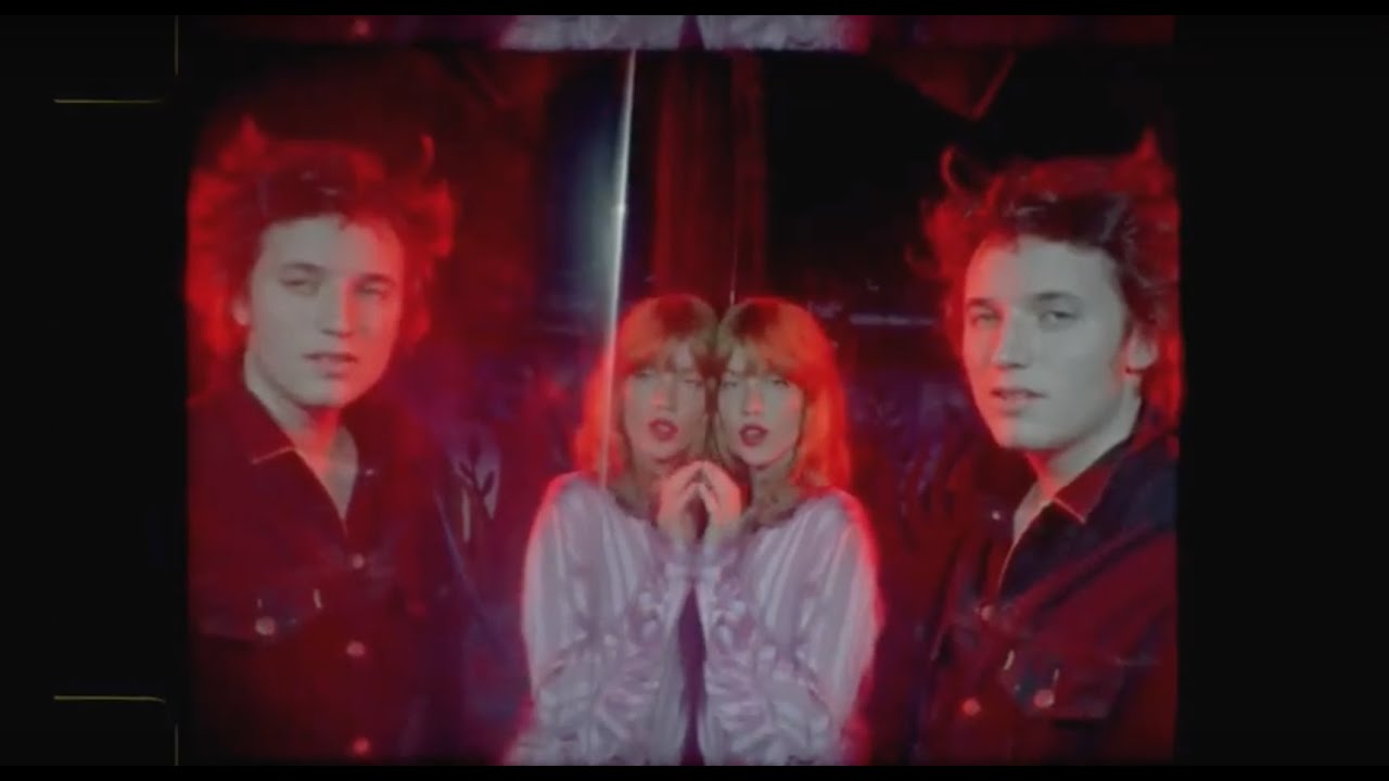 Oracle Sisters - Spotlight (Official Video)