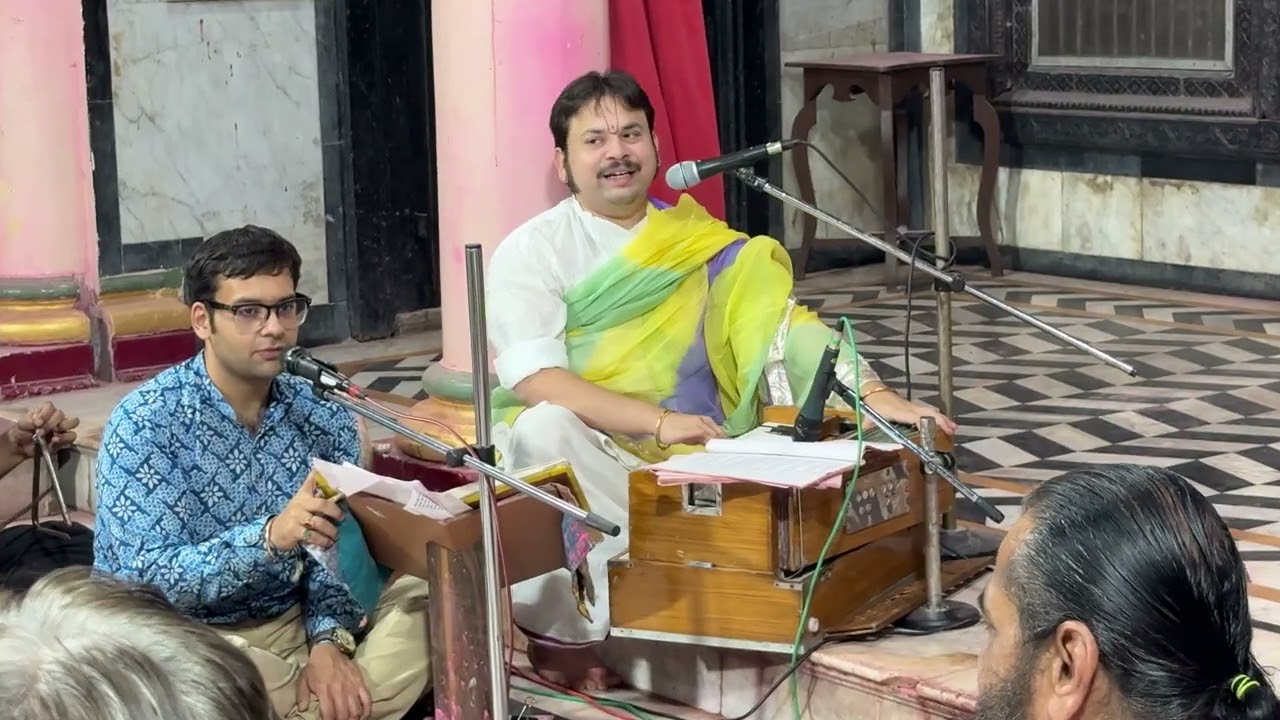 रसिया - डफ बजे - प्रथमगृहनिधि श्रीनटवरलालजी मंदिर गोस्वामी हवेली-दोशीवाडा की पोल कालुपुर अहमदाबाद