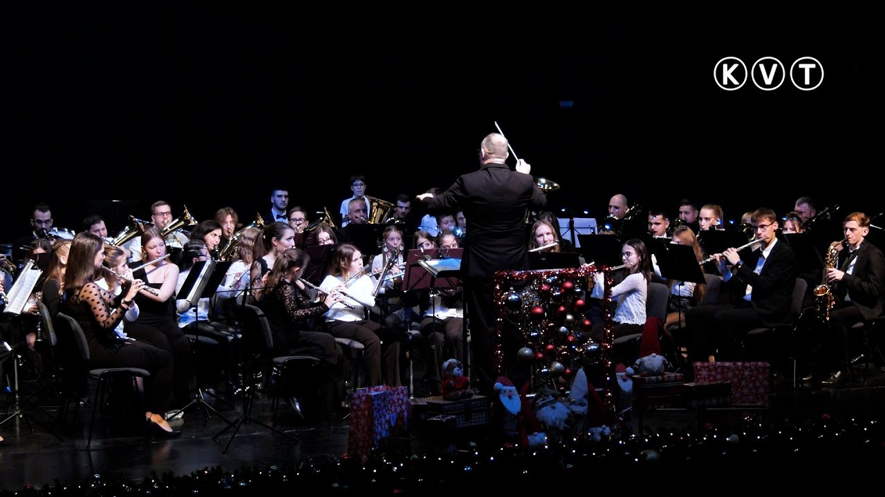 KISKUNMAJSAI IFJÚSÁGI FÚVÓSZENEKAR - KARÁCSONYI KONCERT