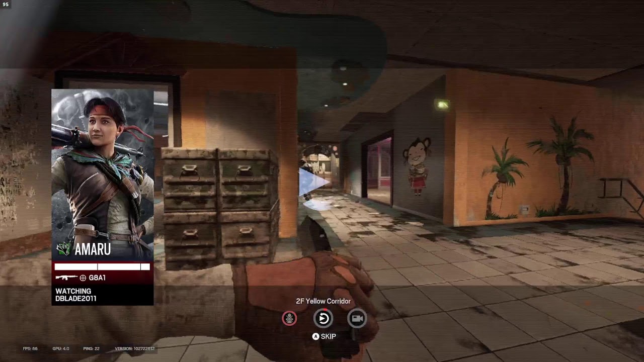 Js playing Rainbow 6 siege playing in PC server Yep :D