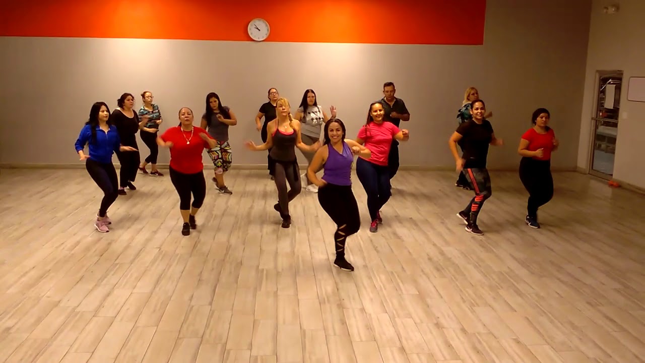 Nunca es Suficiente cumbia CON MAIDA #YoSoyFelizBailando