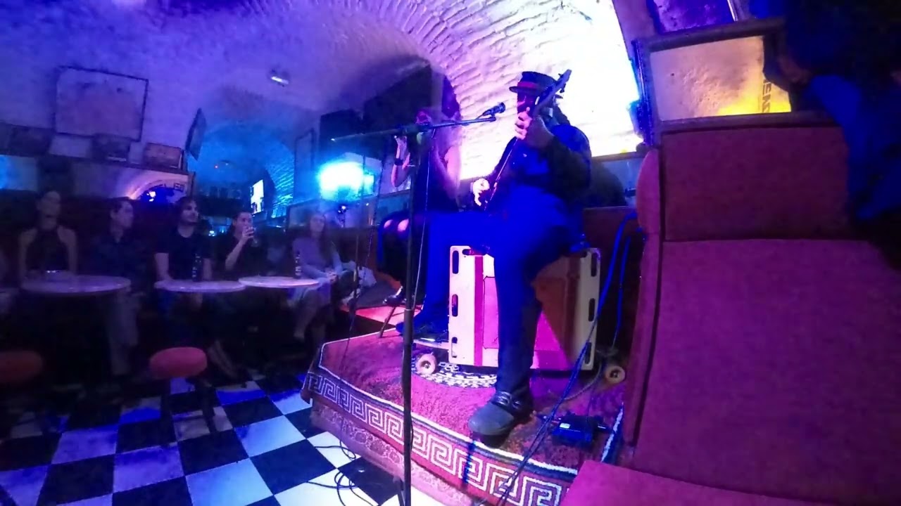 Jay Dvrn & Dariela Sosa - Alfonsina Y El Mar (Mercedes Sosa Cover)