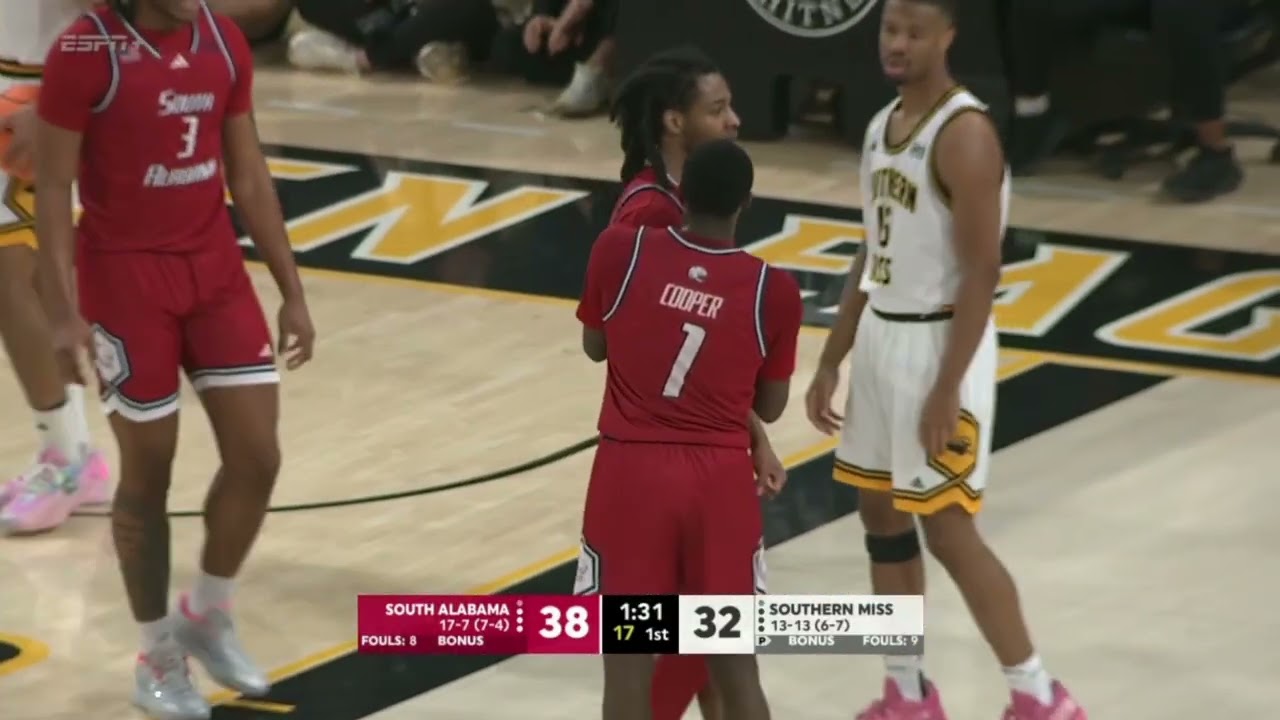 Cooper & Harris Combine for 60 as South Wins at Southern Miss