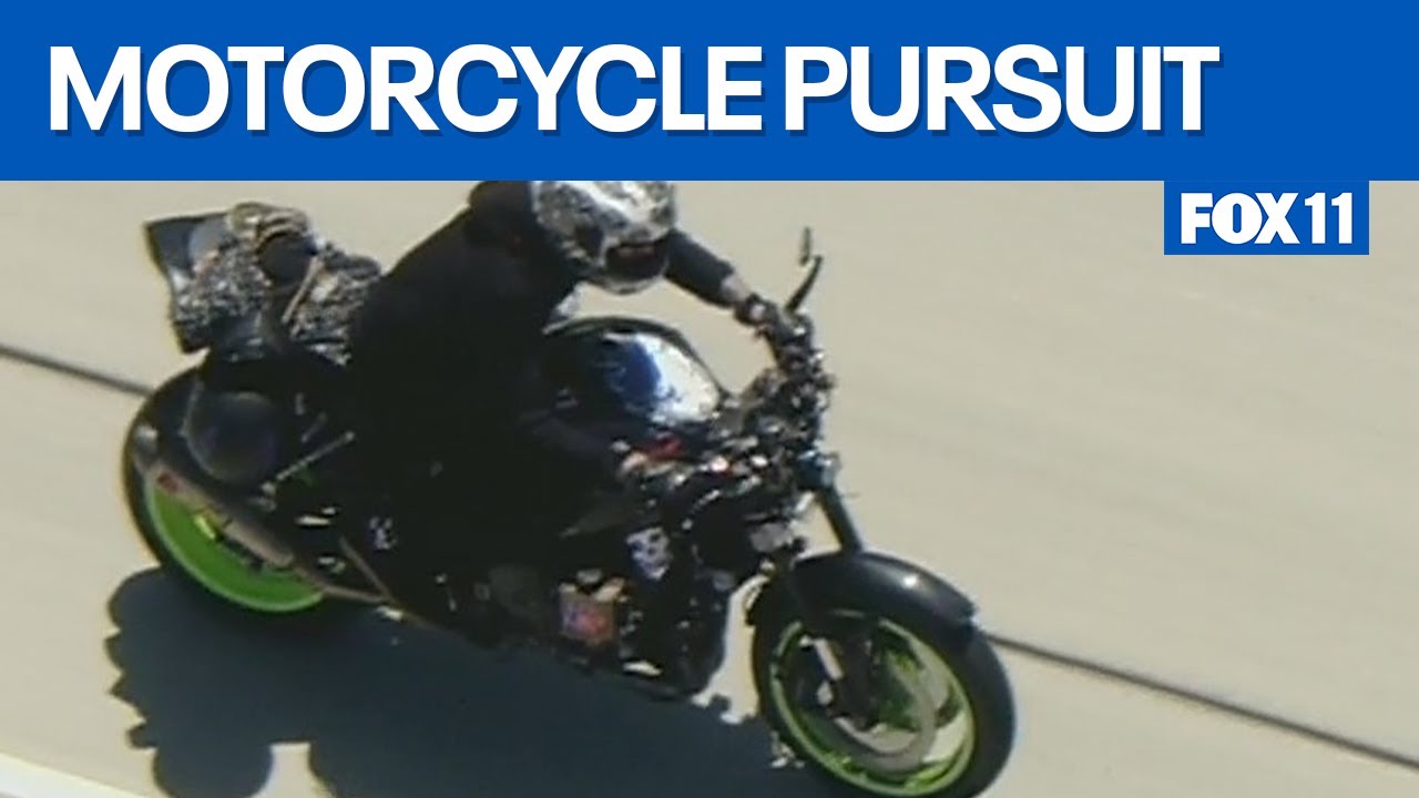 Motorcycle chase in LA